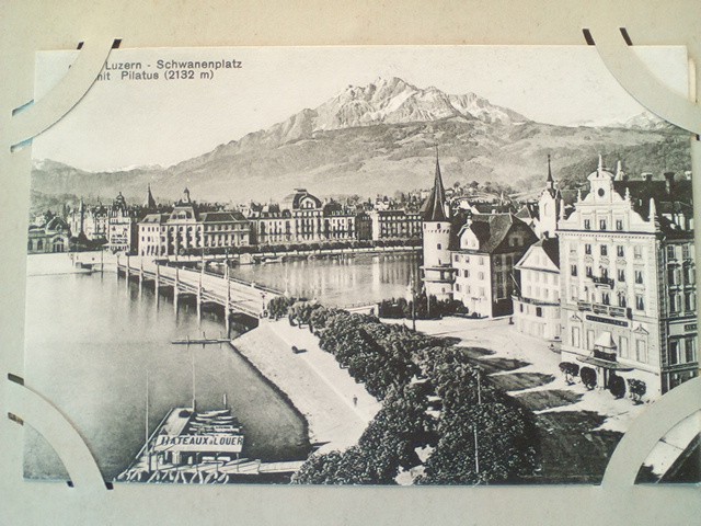 /Switzerland/CH_Place_1900-1949_Luzern - Schwanenplatz mit Pilatus (2132 m).jpg